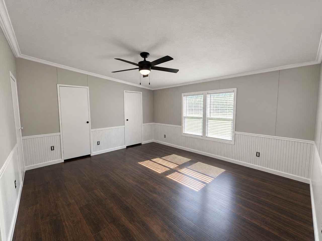572 Carter Rd - Photo 3 of 4