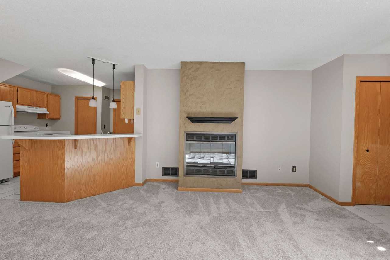 4106 Durham Ct - Photo 3 of 16
