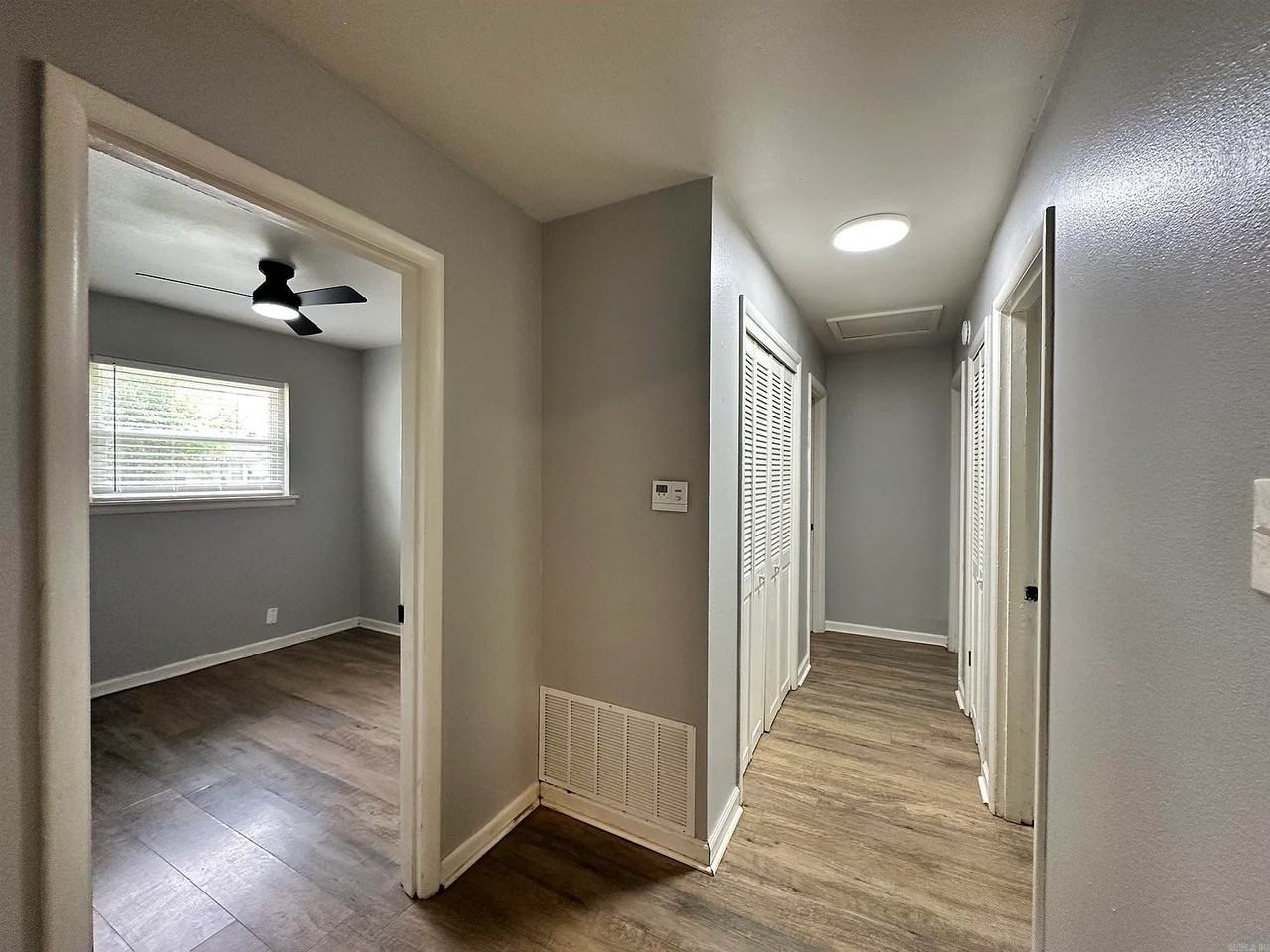 512 Ellen Dr - Photo 4 of 11
