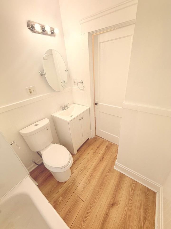 12009 Griffing Ave - Photo 6 of 20