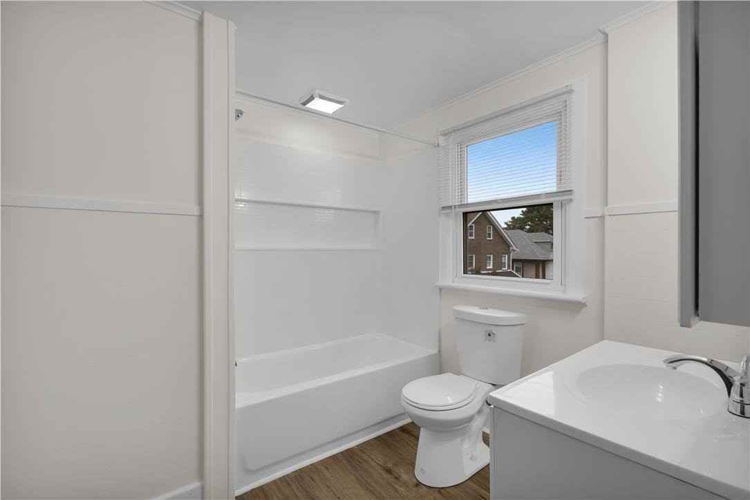 625 Fulmer St - Photo 4 of 14