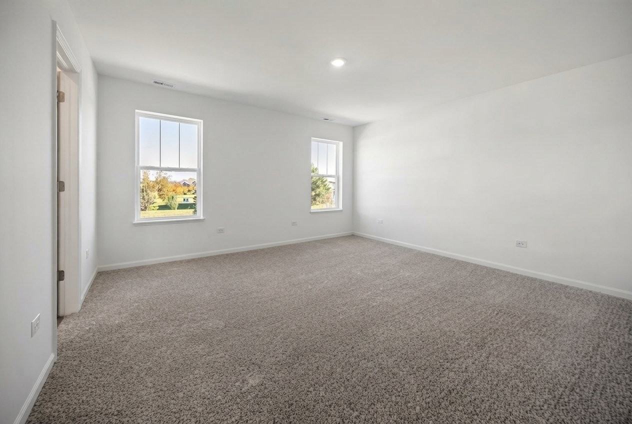 1107 White Oak Cir - Photo 7 of 9