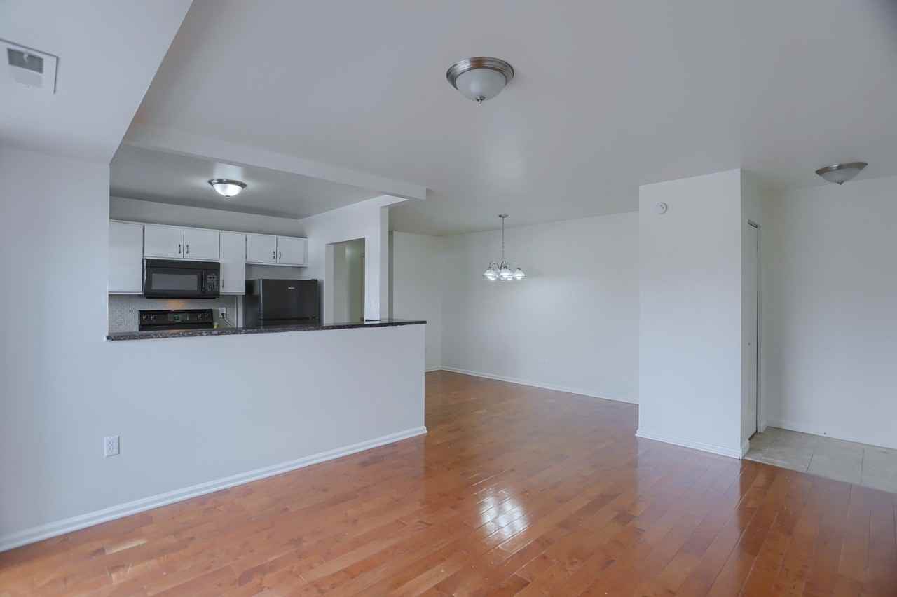 620 Manatawny St - Photo 7 of 13