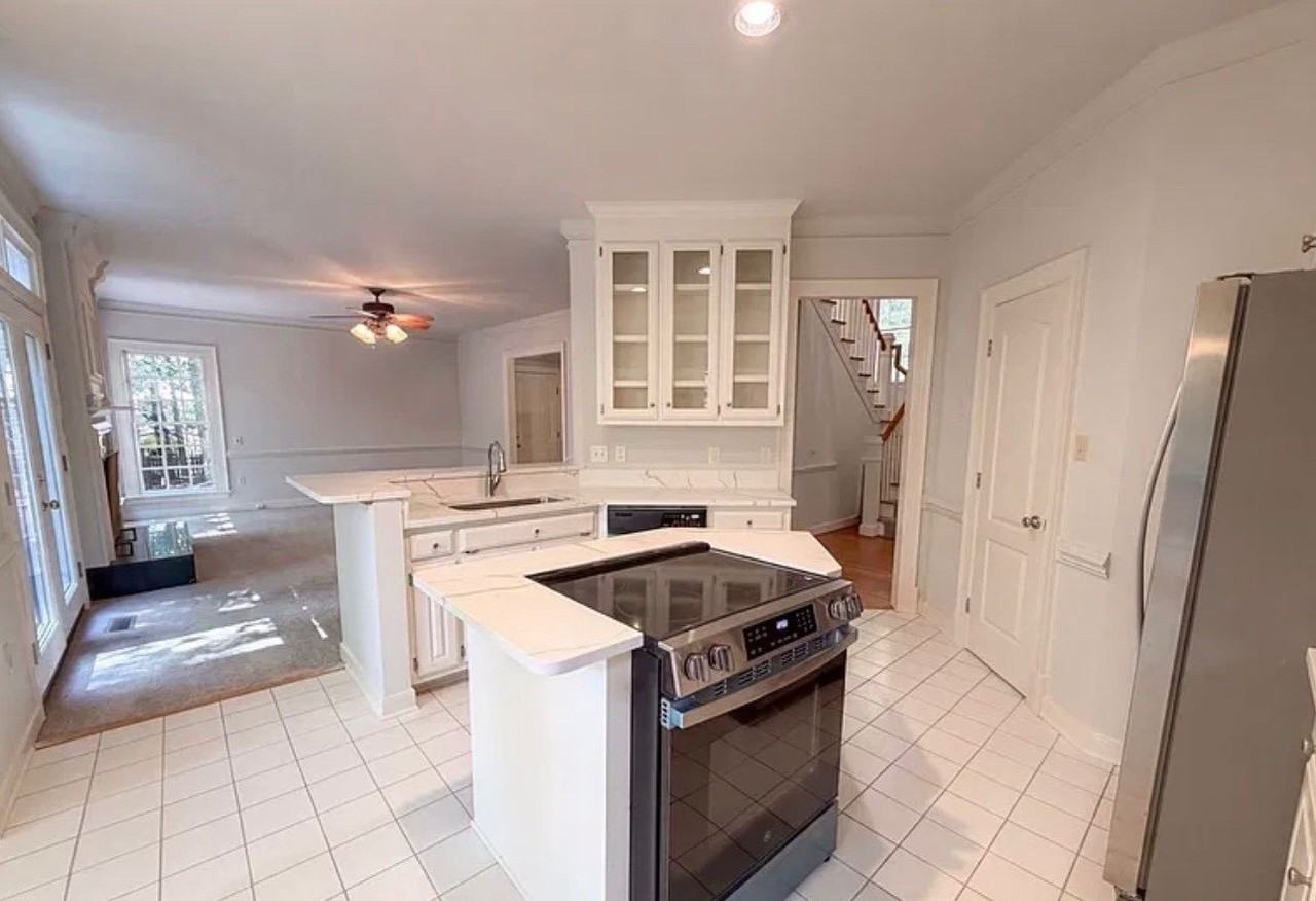 5861 Fox Briar Way - Photo 2 of 6