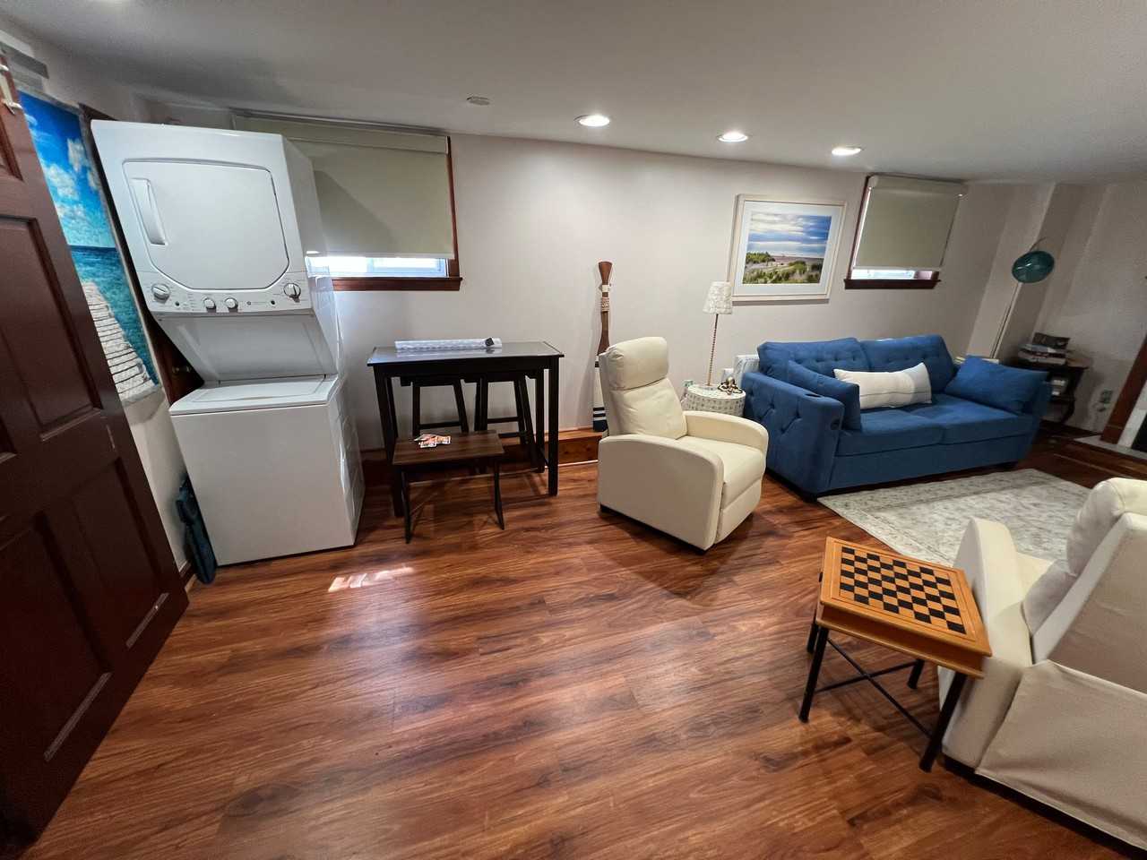 429 Shore Rd #A - Photo 3 of 9