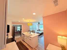 909 Francis Marion Dr - Photo 1 of 1