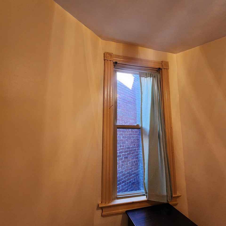 1737 N Capitol St Ne - Photo 7 of 17