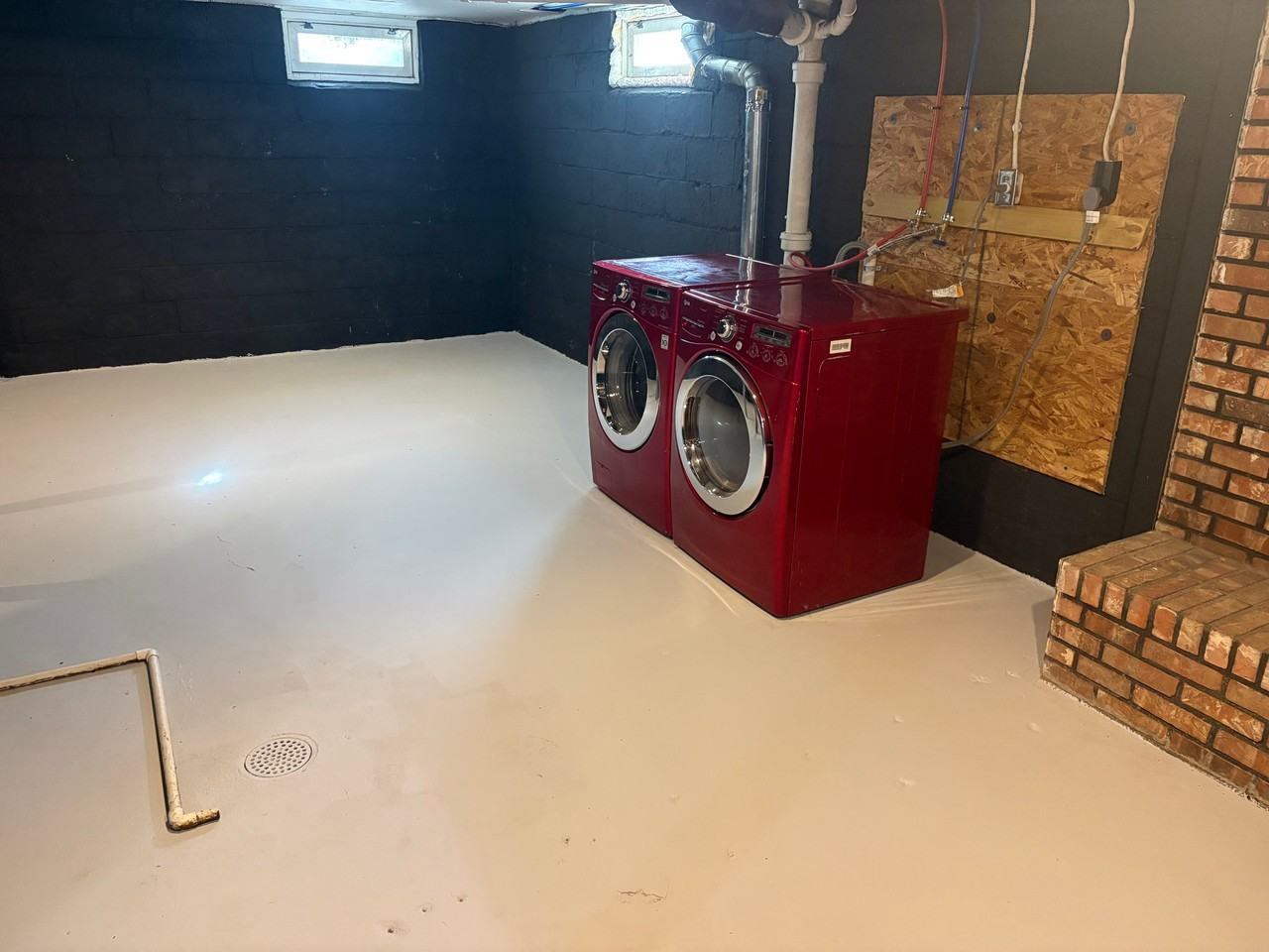 3461 W 10th St - Photo 5 of 10