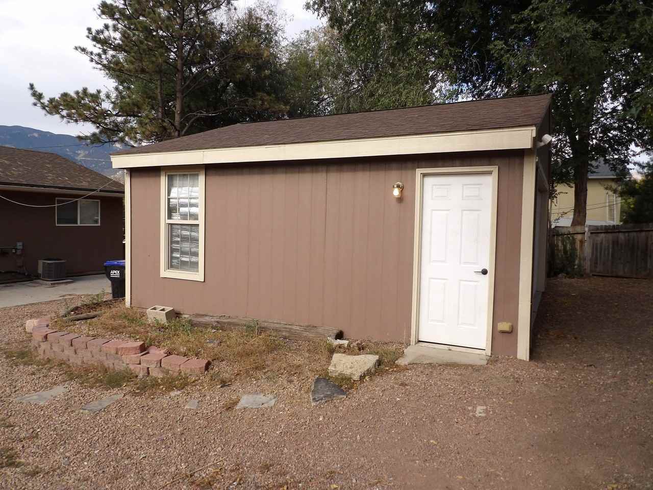2226 W Uintah St - Photo 2 of 20