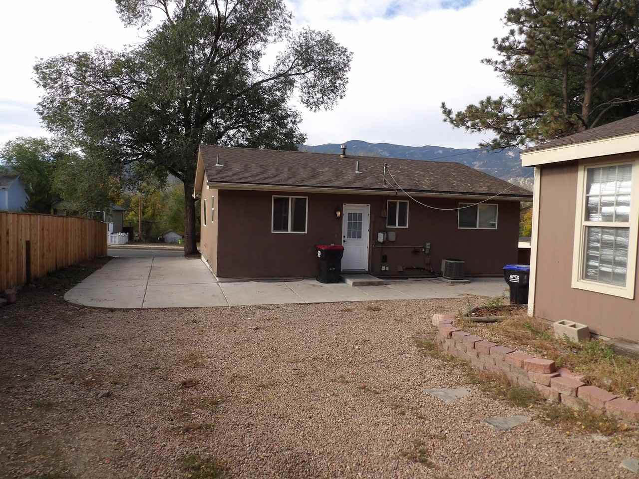 2226 W Uintah St - Photo 3 of 20