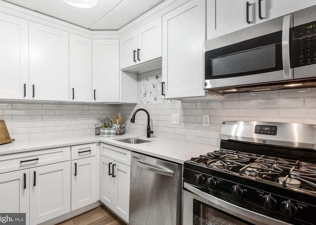 125J Clubhouse Dr Sw #1 - Photo 4 of 11