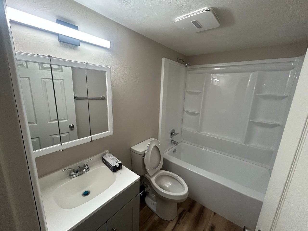 941 22nd Ave - Photo 5 of 6