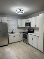 featured image of 178 E 27th St #3