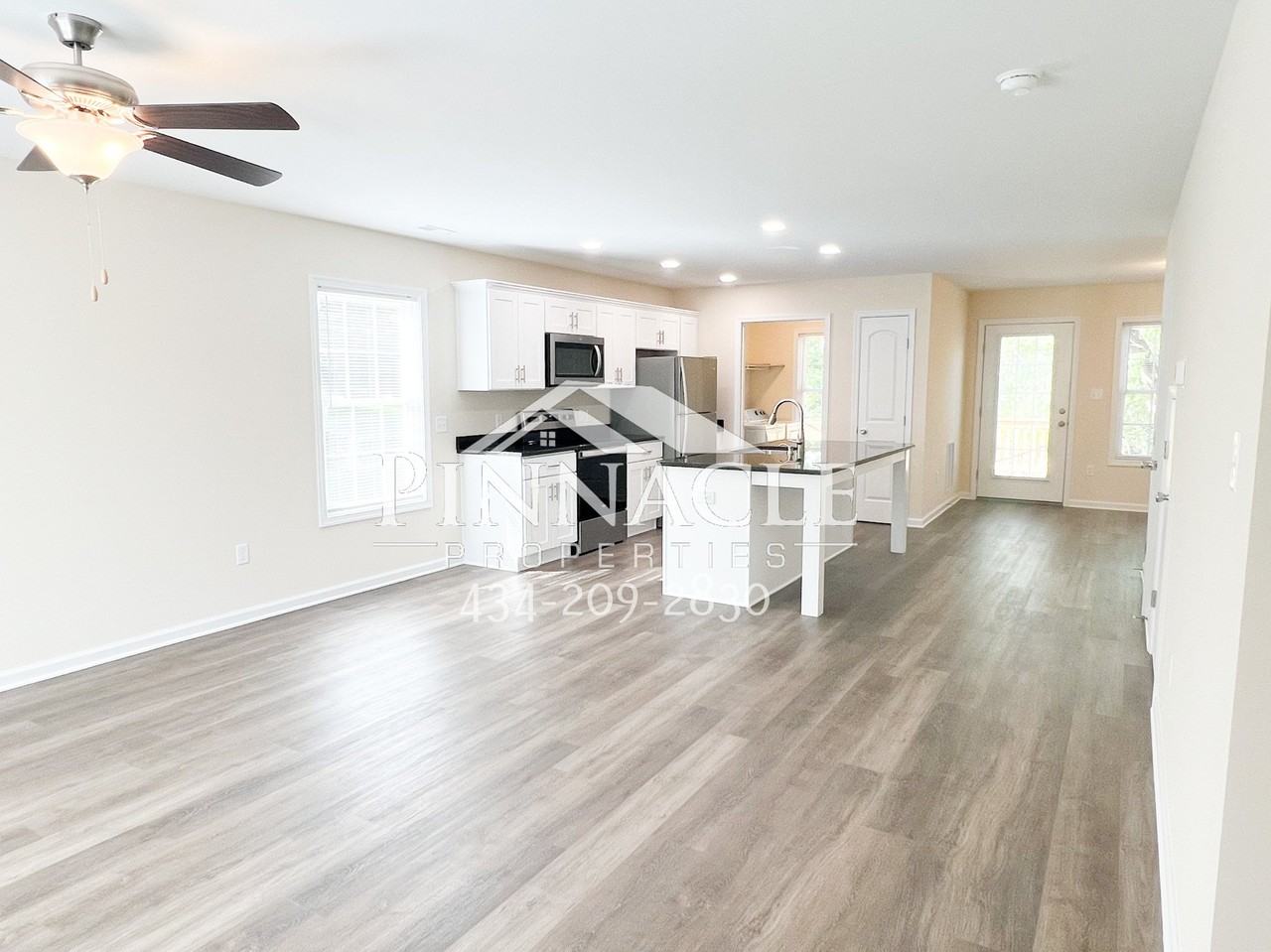 2325 Tazewell Ave #A - Photo 2 of 20