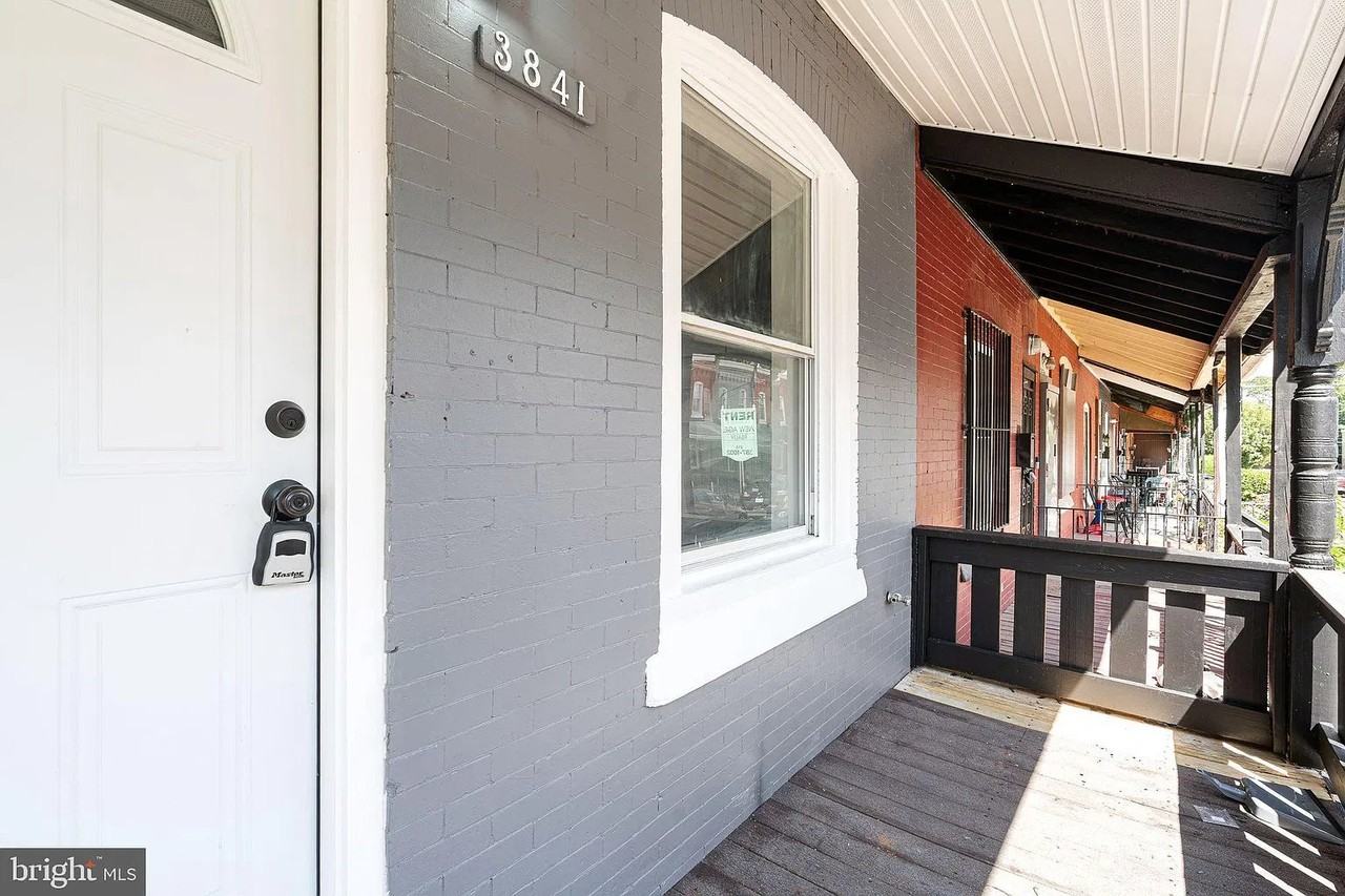 3845 Folsom St - Photo 4 of 20