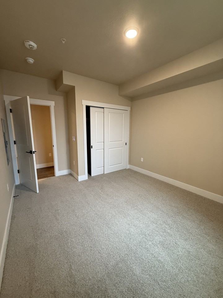 5377 Elyn Loop #208 - Photo 6 of 16