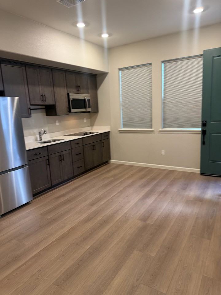 3708 Scribe Way - Photo 3 of 9