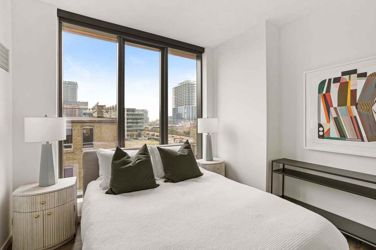 1037 W Lake St #1511 - Photo 5 of 20