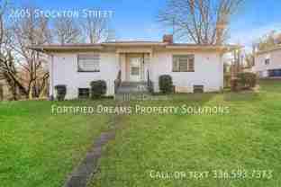 2605 Stockton St - Photo 1 of 1