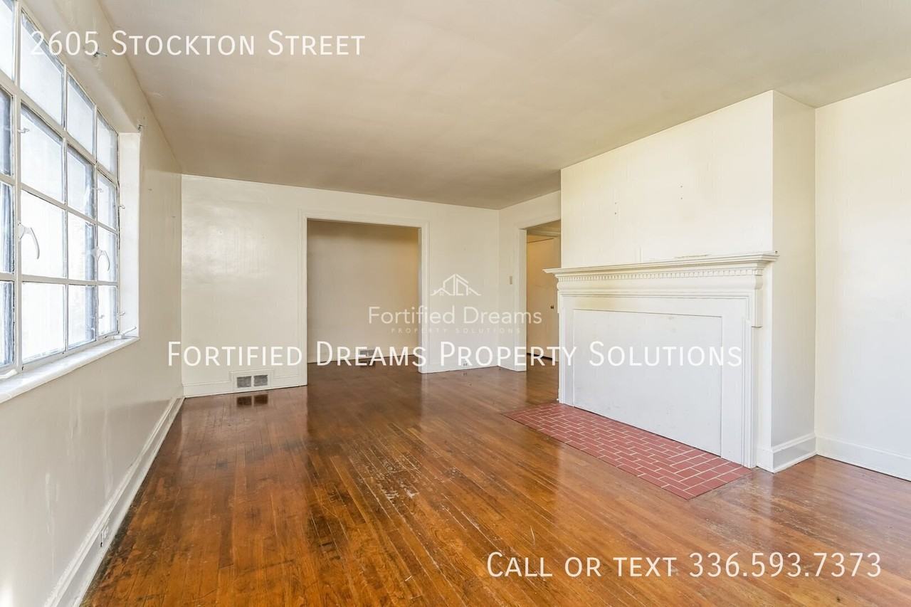 2605 Stockton St - Photo 5 of 23