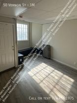 50 Vernon St #1M - Photo 1 of 1
