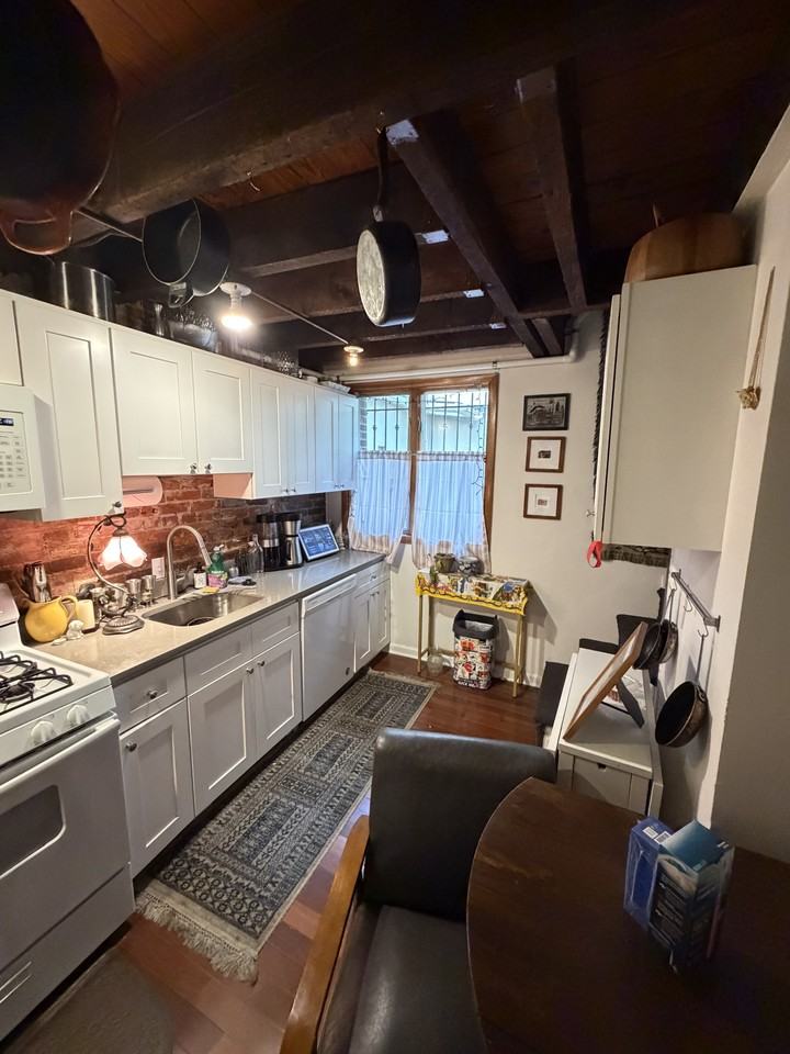 734 S 4th St #1M - Photo 7 of 14