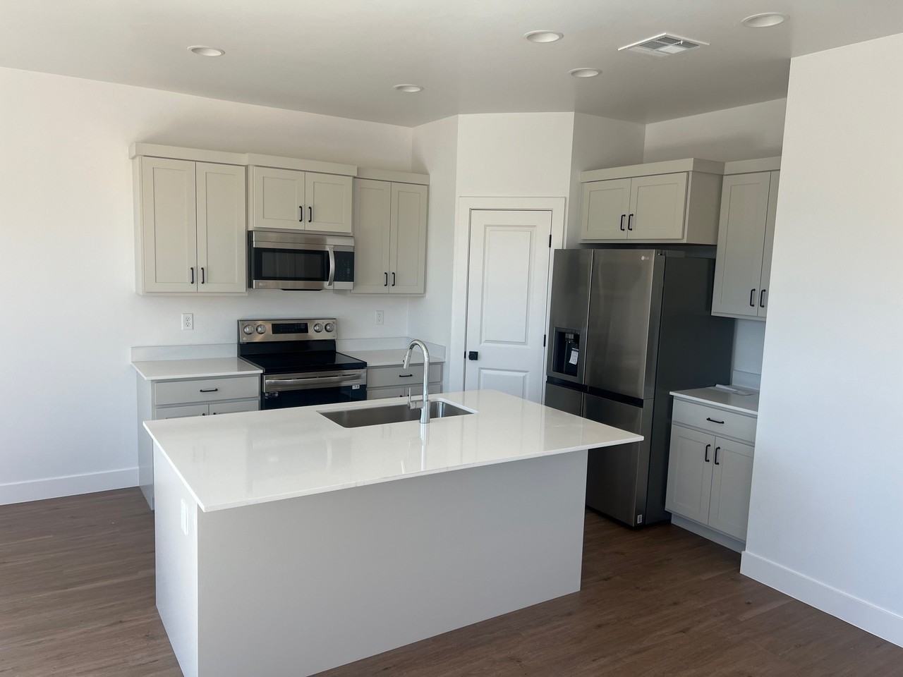 1817 South Livy Ln - BH - Photo 6 of 24
