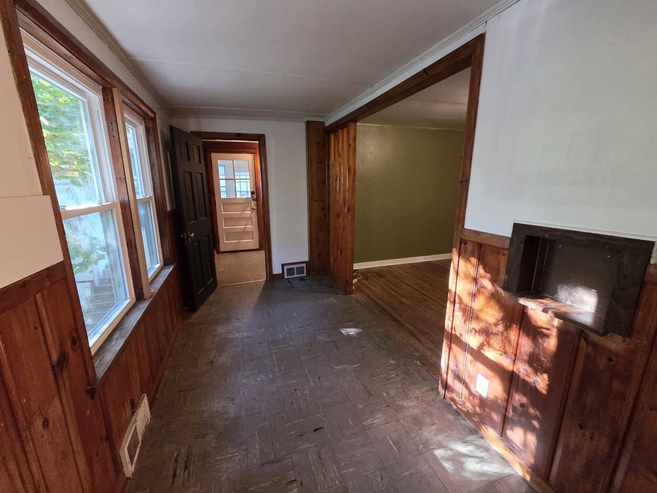 109 - 117 Franklin Street - Photo 7 of 15
