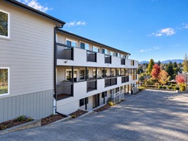 featured image of 637 Pleasant Ave