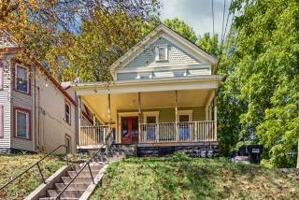 featured image of 903 Willis Ave #1