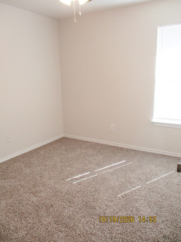 11907 Metmora Ct #11907 - Photo 6 of 10