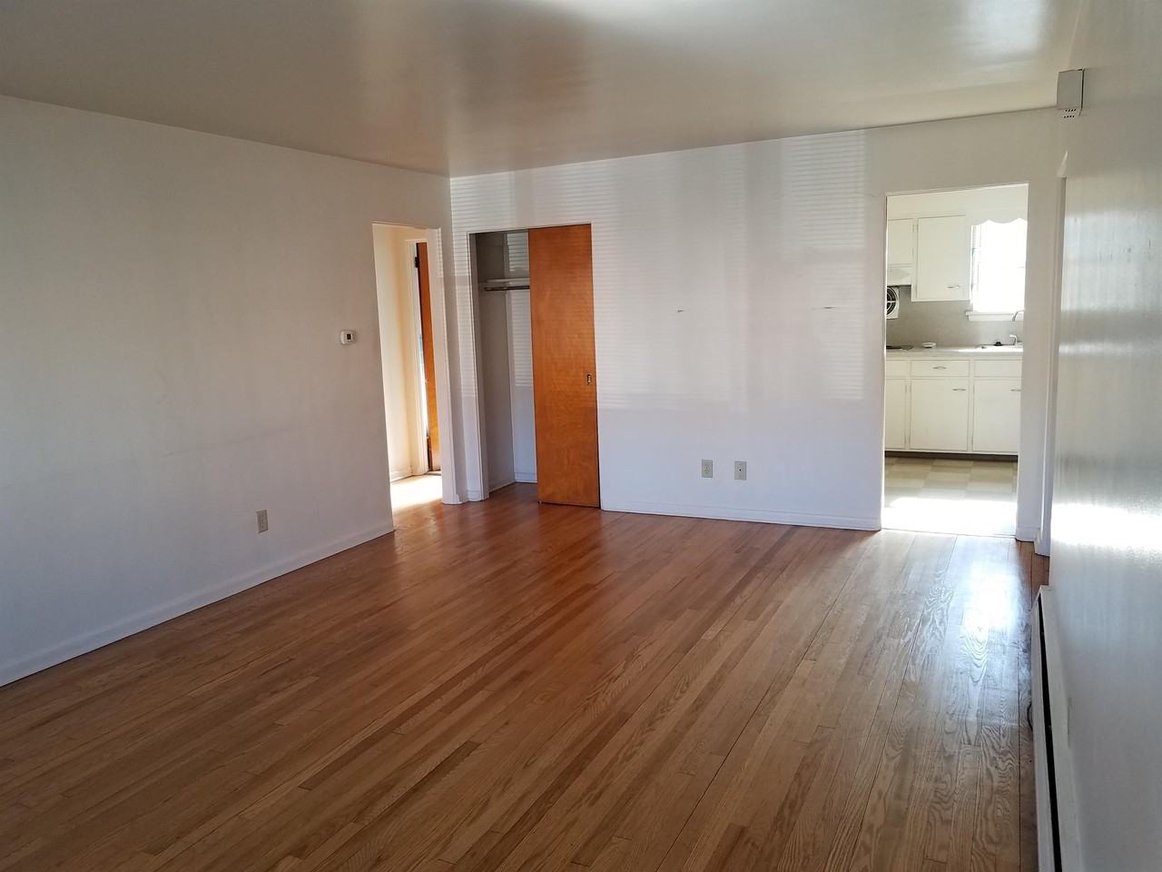 4207 Sussex Dr #4207A - Photo 3 of 10