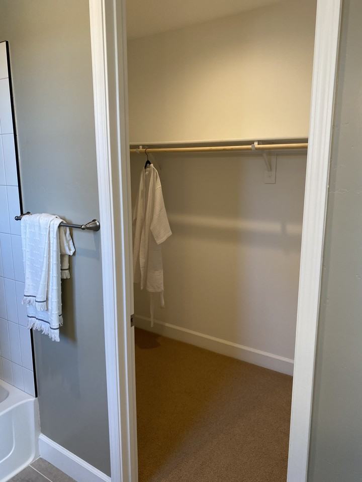 1129 Terra Way #1 - Photo 5 of 8