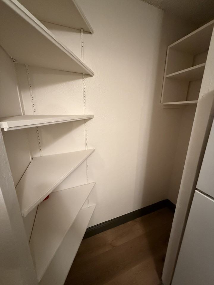 925 1st Avenue North - 1Apt 202 #1 - Photo 3 of 17