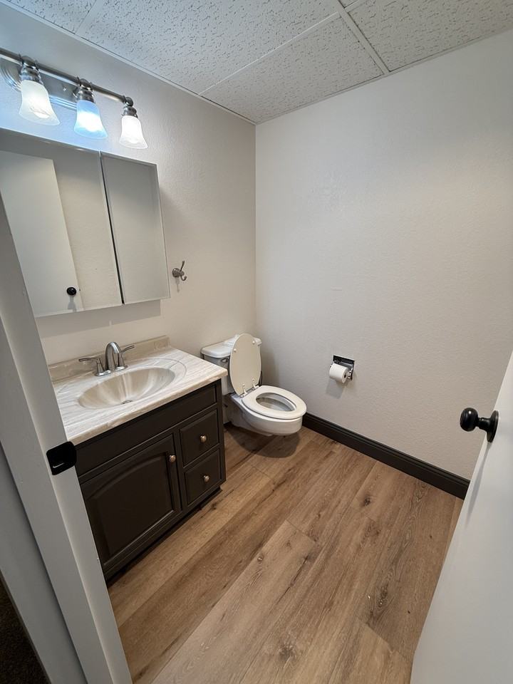 925 1st Avenue North - 1Apt 202 #1 - Photo 7 of 17