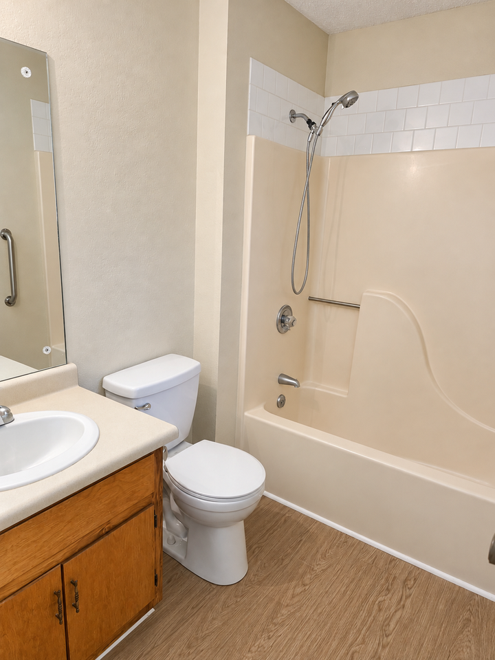 82 Churchill Dr #1 - Photo 6 of 8