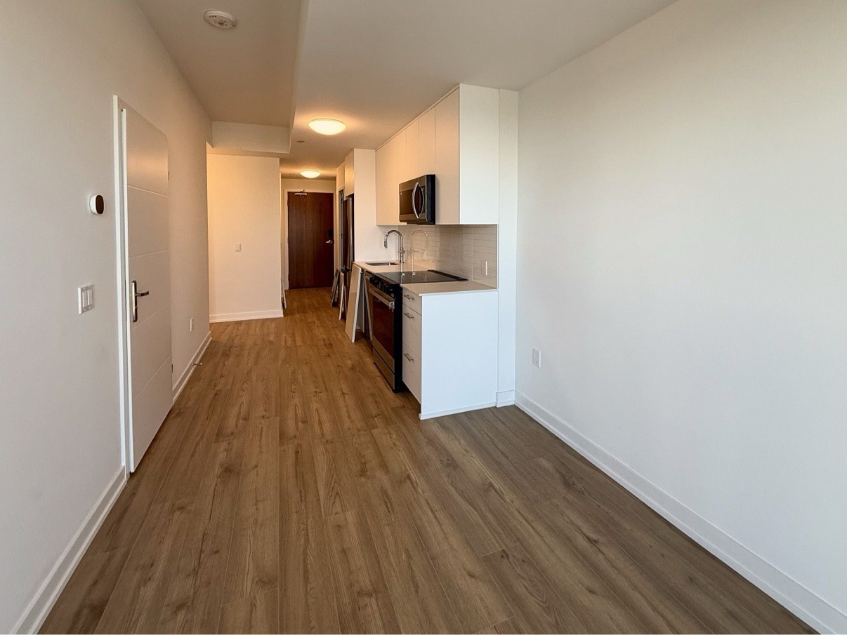 30 Francis Street South - Photo 5 of 10