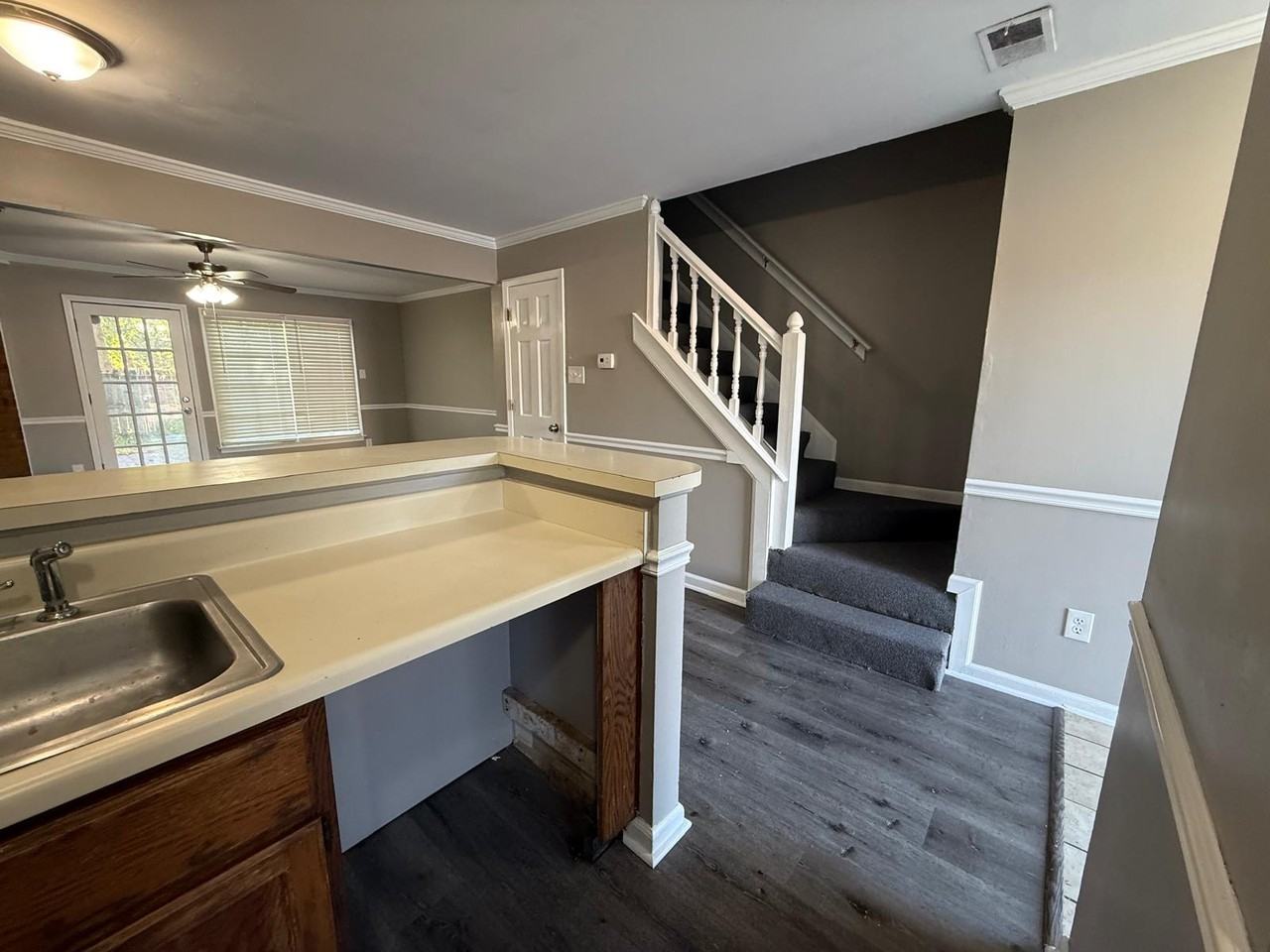 2977 Huntington Trail Dr #1 - Photo 4 of 17