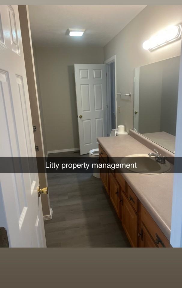 1508 Fair Park Cir #1 - Photo 5 of 9