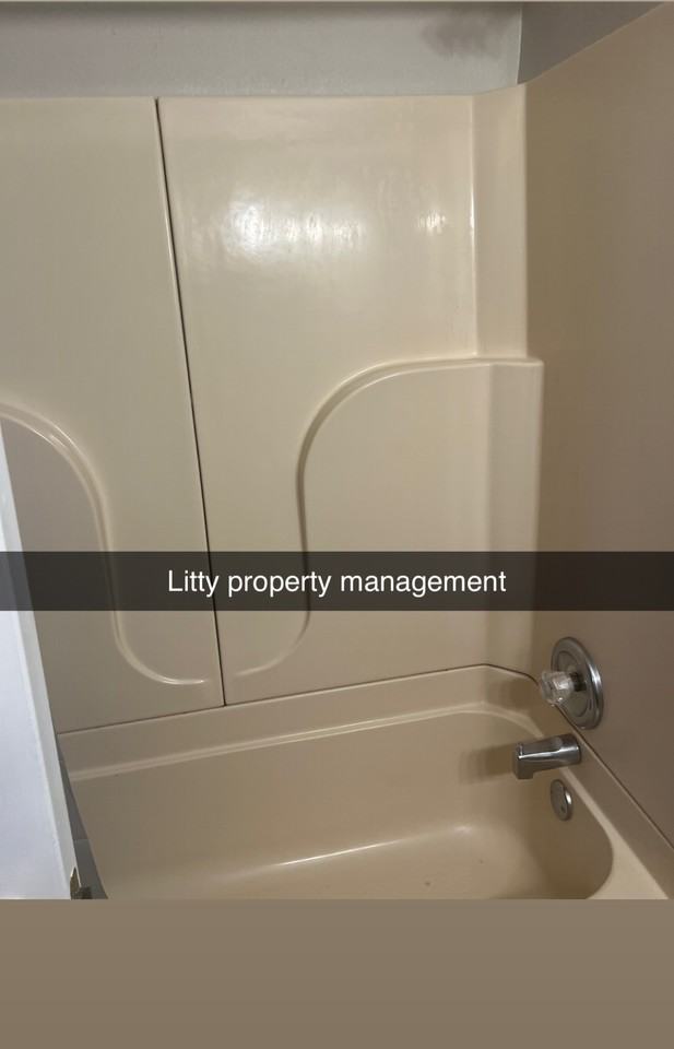 1508 Fair Park Cir #1 - Photo 6 of 9