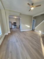 featured image of 140 Catherine St #1