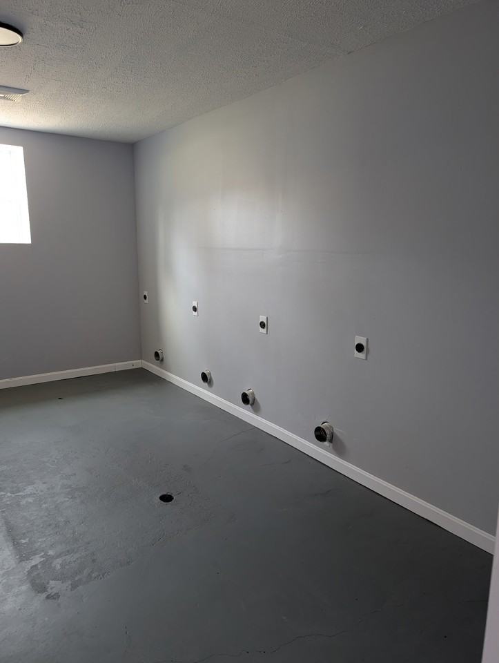 3224 Springfield Dr #2 - Photo 5 of 10