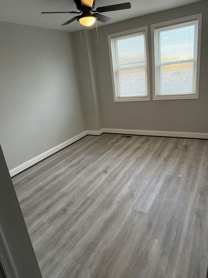 3831 Derby Manor Drive, Unit BC - Photo 4 of 10