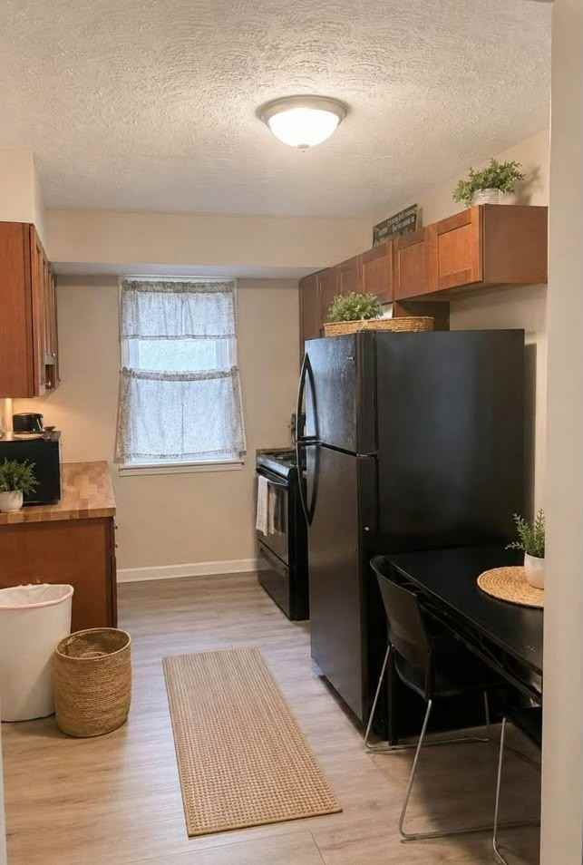 23313 Roger Drive - Photo 2 of 5