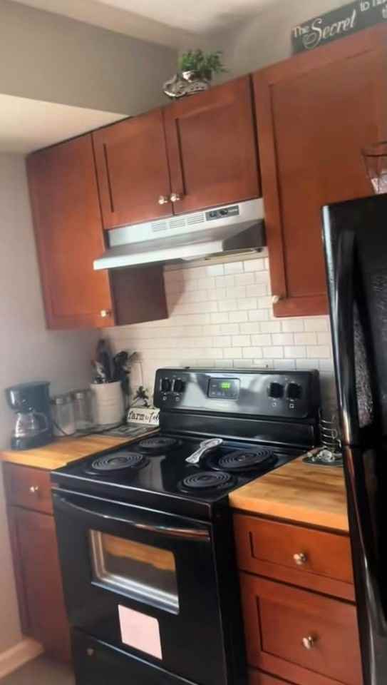 23313 Roger Drive - Photo 3 of 5