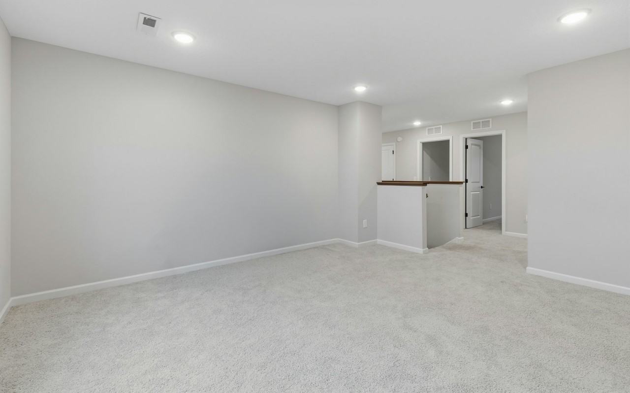 A6280A 64th Street S - Photo 3 of 36