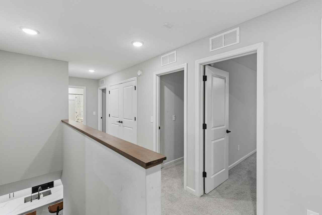 A6280A 64th Street S - Photo 4 of 36