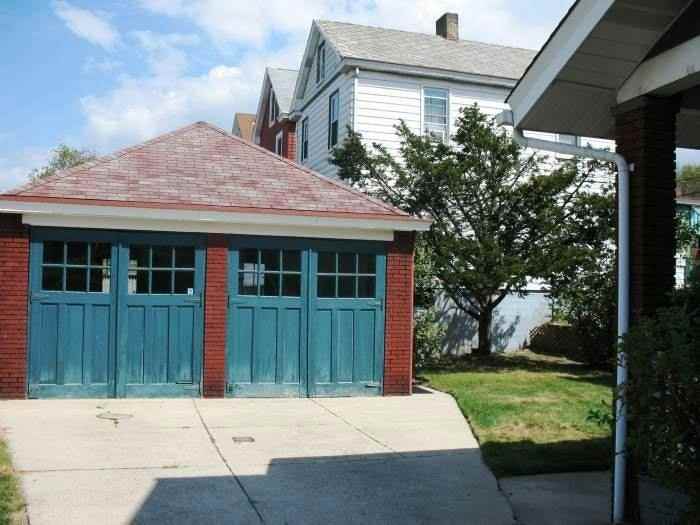 102 Sarah Street - Photo 6 of 6