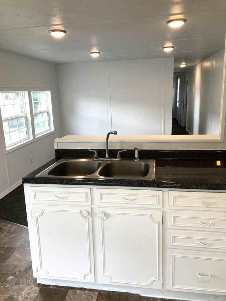 2716 Everett Drive - Photo 7 of 27