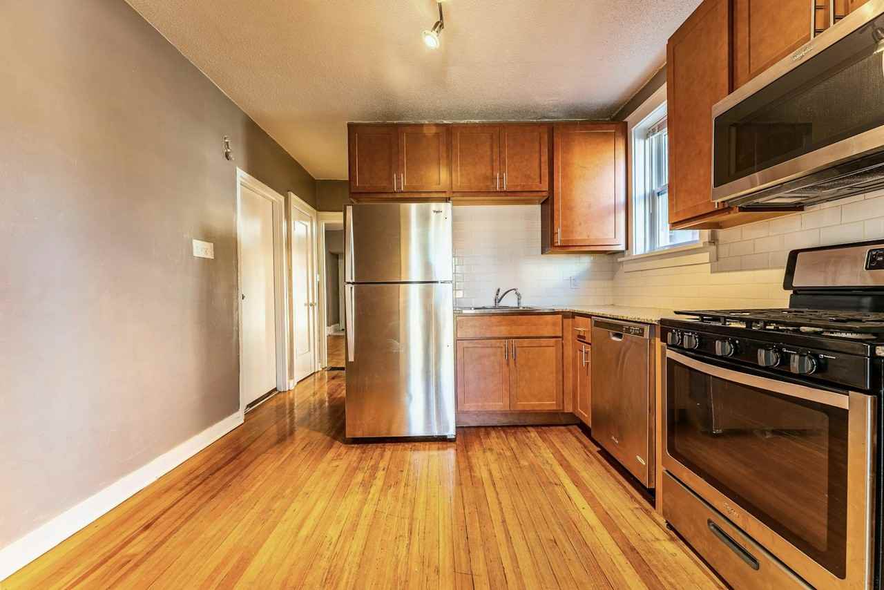 1408 Woodland Drive, Unit 2N - Photo 2 of 11